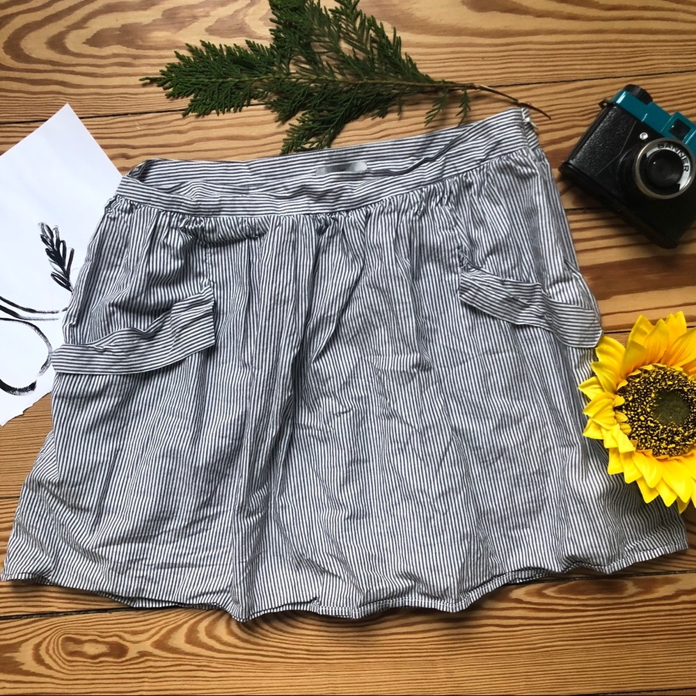 3/$36 Gap Striped 100% Cotton skirt, size 4